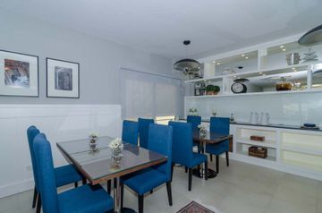 Roda Boutique Villa *